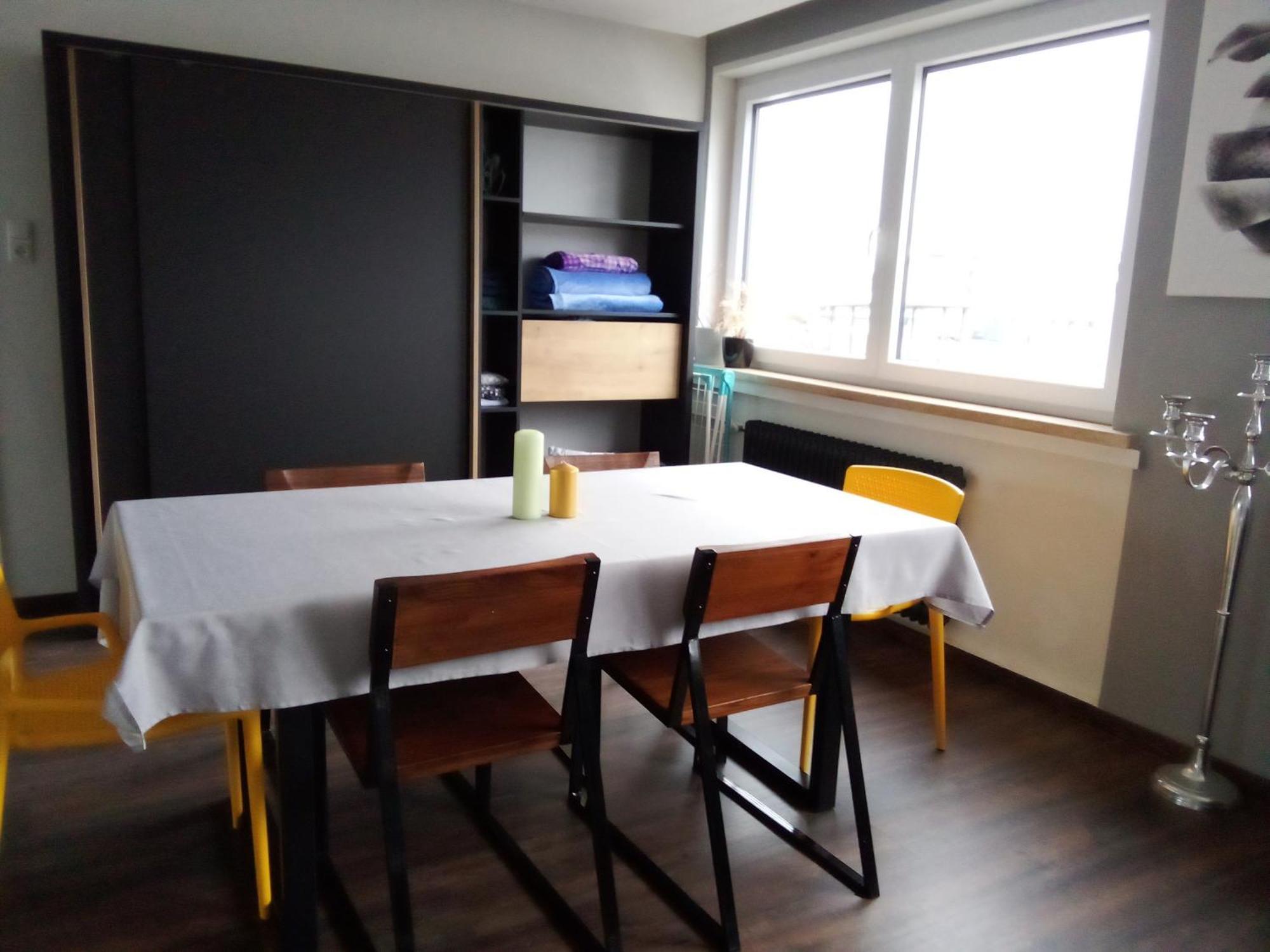 Apartments - Geraeumige 95 Qm Mit Balkon Augsburg Kültér fotó