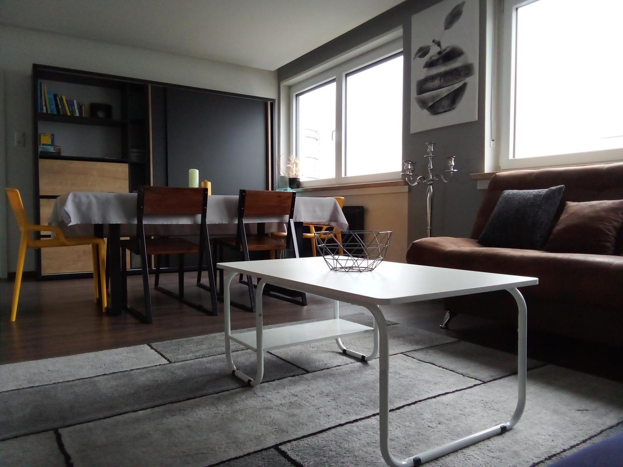 Apartments - Geraeumige 95 Qm Mit Balkon Augsburg Kültér fotó